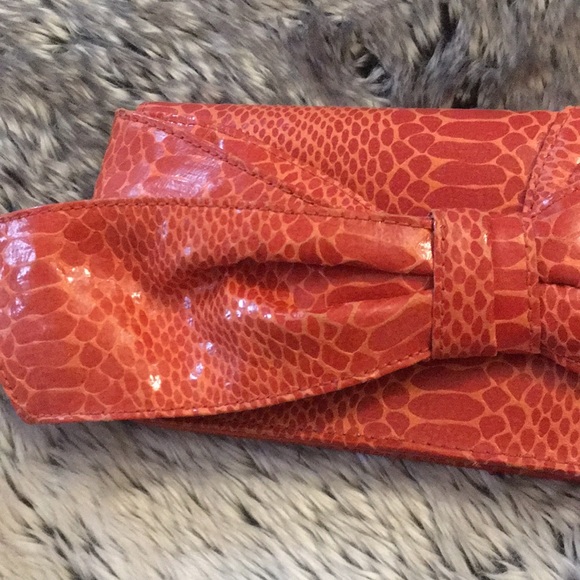 Nine West snakeskin clutch - Picture 2 of 7